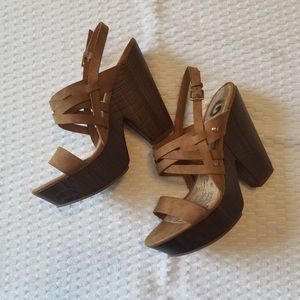 NEW!! G by Guess Saint sandal